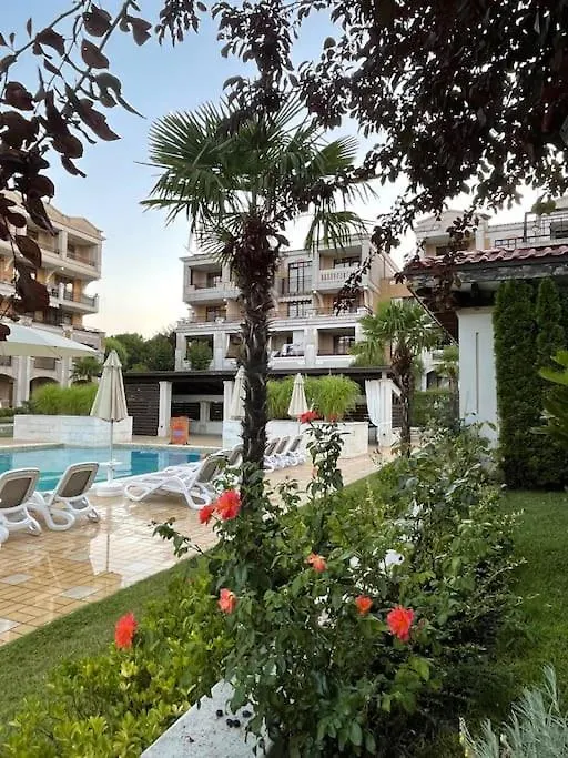 Apartments Green Life Resort Sozopol