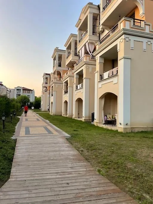 Apartments Green Life Resort Sozopol